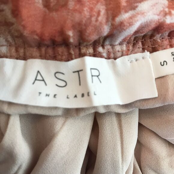 ASTR the Label Woman's Coral Rust Floral Halter Dress With Shoulder Straps Sz S - Picture 6 of 8